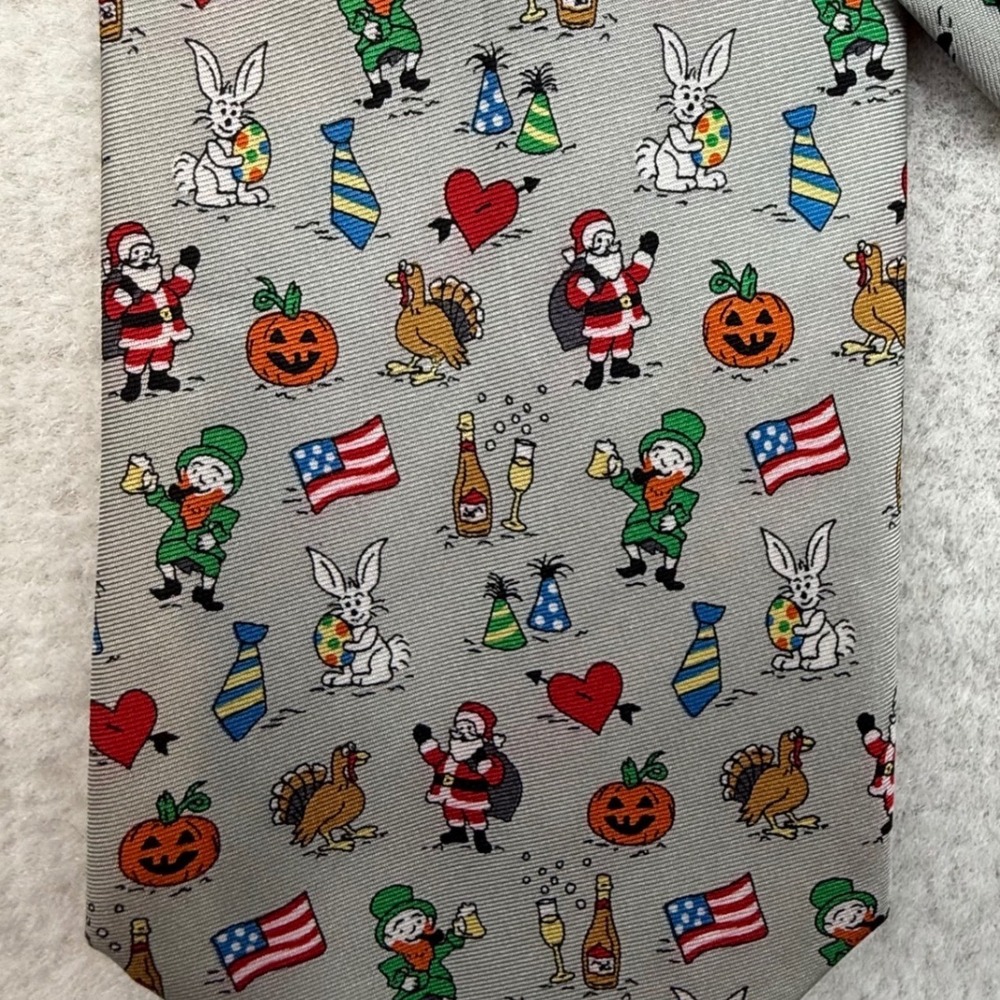 Alynn Tie Rare Silver Every Occasion Silk Novelty Holiday kitsch quirky